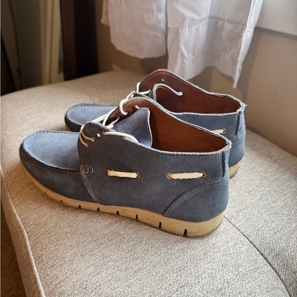 Italian Men's Blue Suede Shoes - Picture 14 of 16